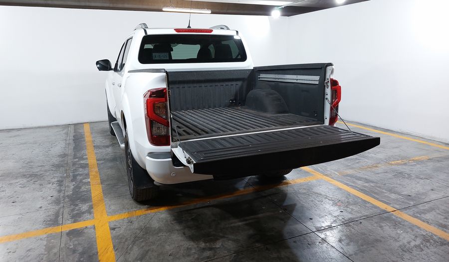Nissan Frontier 2.5 PLATINUM LE AUTO Pickup 2022