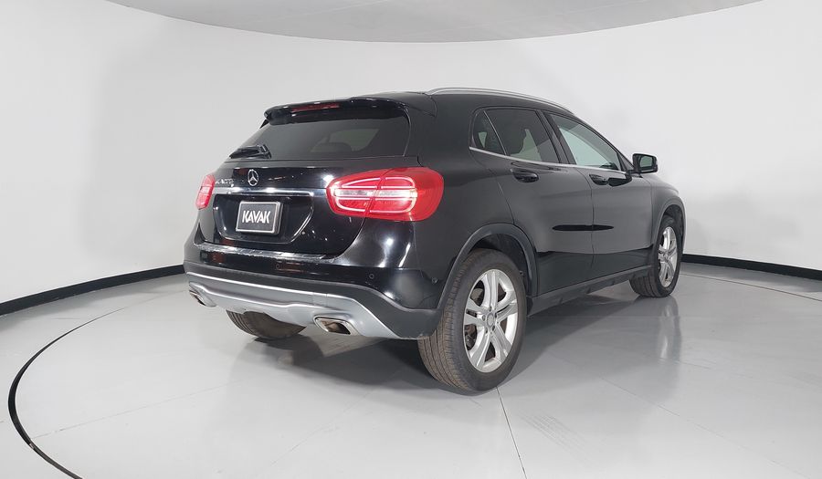 Mercedes Benz Clase Gla 1.6 GLA 200 CGI SPORT Suv 2017
