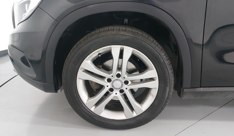Mercedes Benz Clase Gla 1.6 GLA 200 CGI SPORT Suv 2017