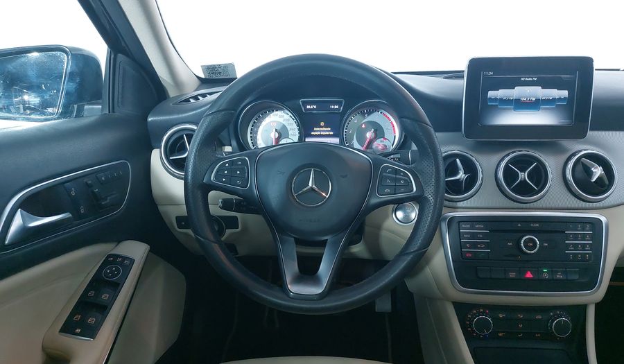 Mercedes Benz Clase Gla 1.6 GLA 200 CGI SPORT Suv 2017