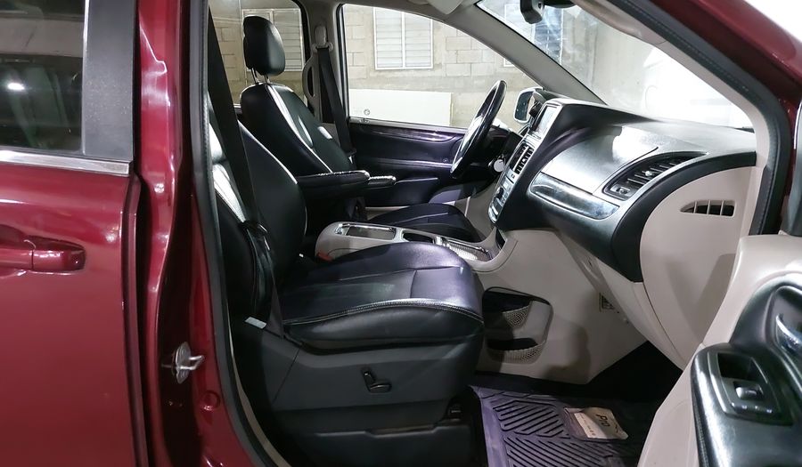 Dodge Grand Caravan 3.6 SXT + Minivan 2018