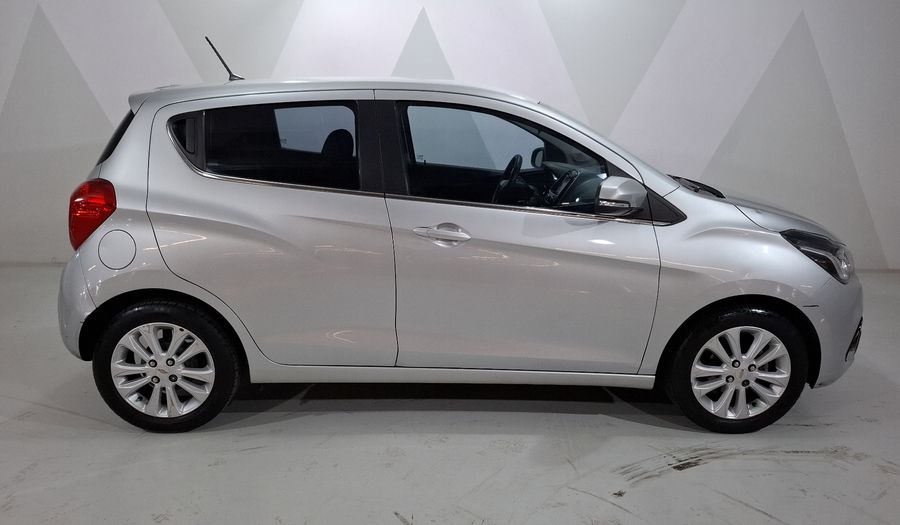 Chevrolet Spark 1.4 LTZ C MT Hatchback 2016