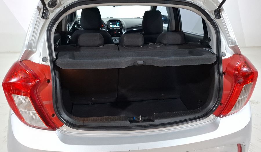Chevrolet Spark 1.4 LTZ C MT Hatchback 2016