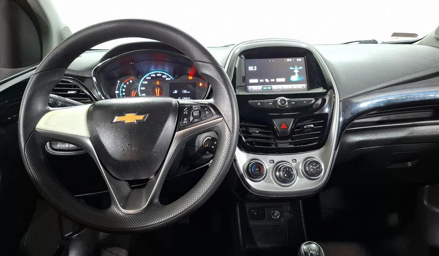 Chevrolet Spark 1.4 LTZ C MT Hatchback 2016