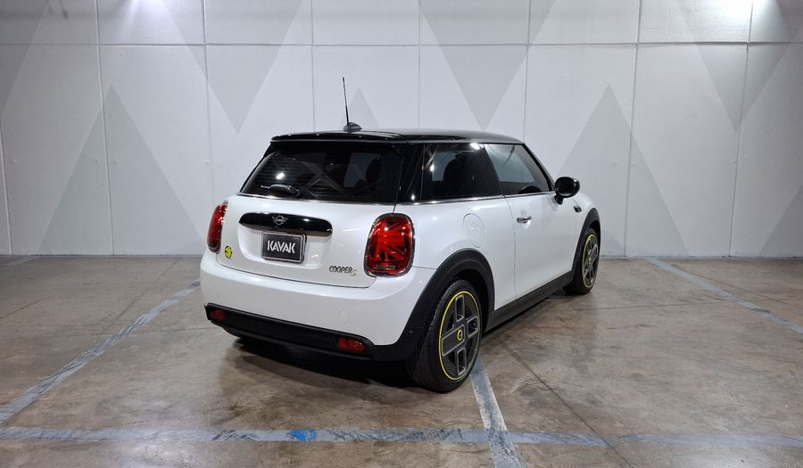 Mini Cooper BEV 33KWH COOPER SE CLASSIC AUTO Hatchback 2024