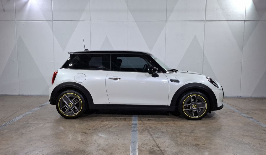 Mini Cooper BEV 33KWH COOPER SE CLASSIC AUTO Hatchback 2024