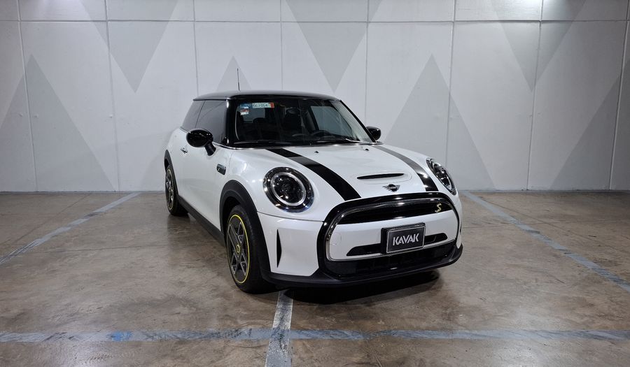 Mini Cooper BEV 33KWH COOPER SE CLASSIC AUTO Hatchback 2024