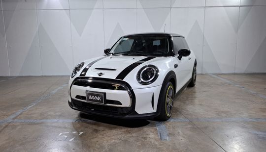 Mini • Cooper