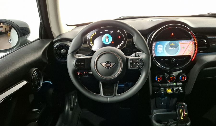 Mini Cooper BEV 33KWH COOPER SE CLASSIC AUTO Hatchback 2024