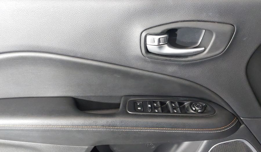Jeep Compass SPORT Suv 2017