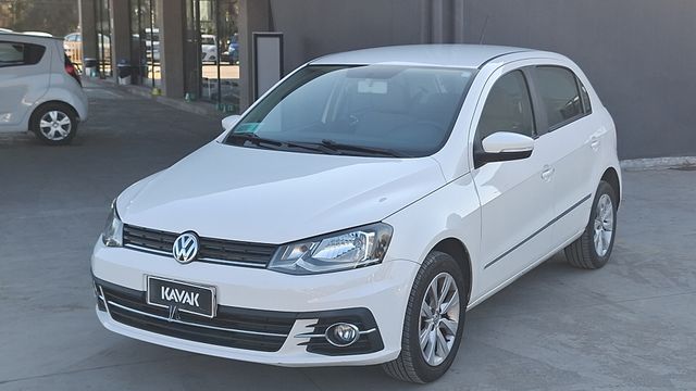 Volkswagen • Gol
