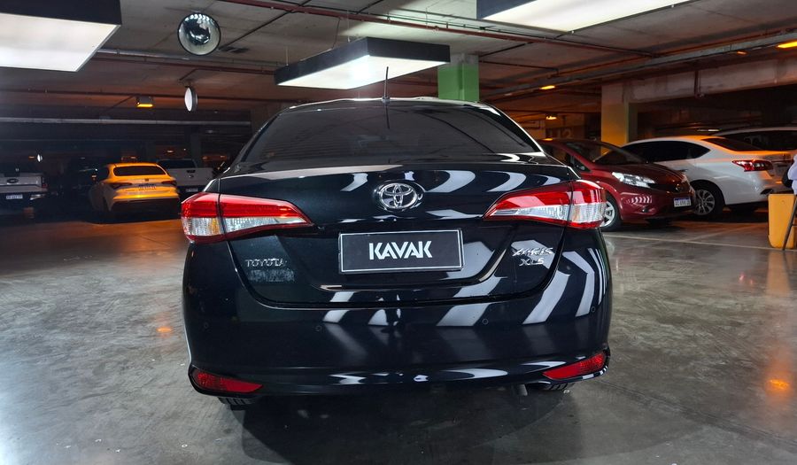 Toyota Yaris 1.5 XLS Sedan 2024