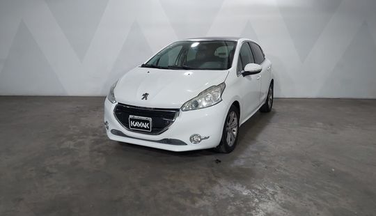 Peugeot • 208