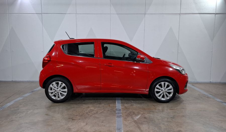 Chevrolet Spark 1.4 LTZ C MT Hatchback 2017