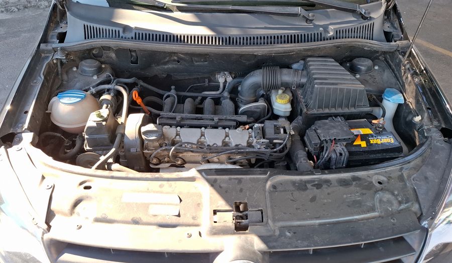 Volkswagen Fox 1.6 HIGHLINE Hatchback 2011