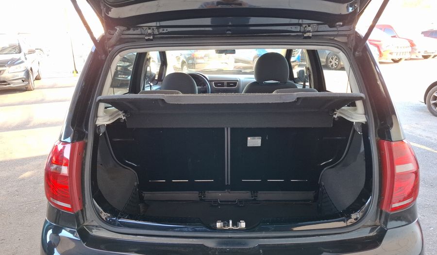 Volkswagen Fox 1.6 HIGHLINE Hatchback 2011