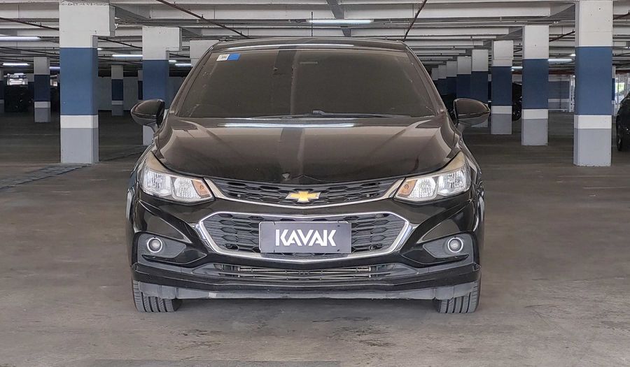 Chevrolet Cruze TURBO LT Sedan 2017