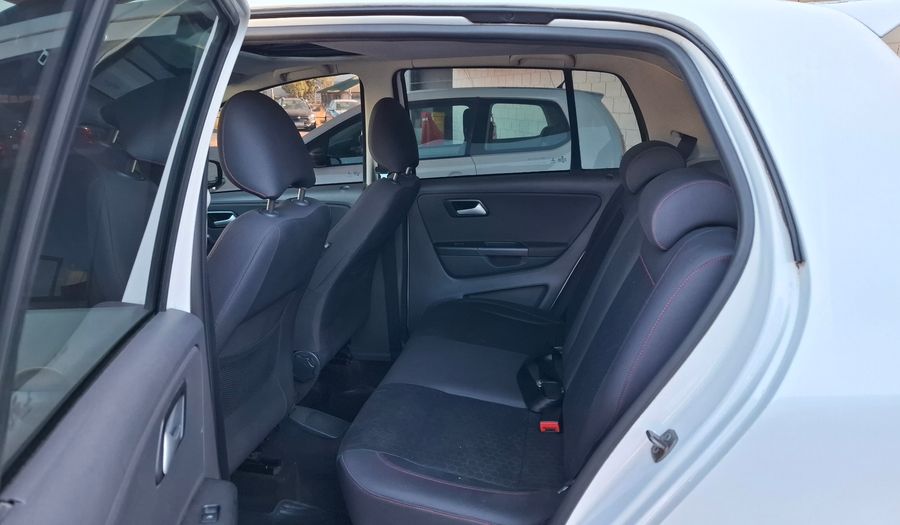 Volkswagen Crossfox 1.6 HIGHLINE Hatchback 2014