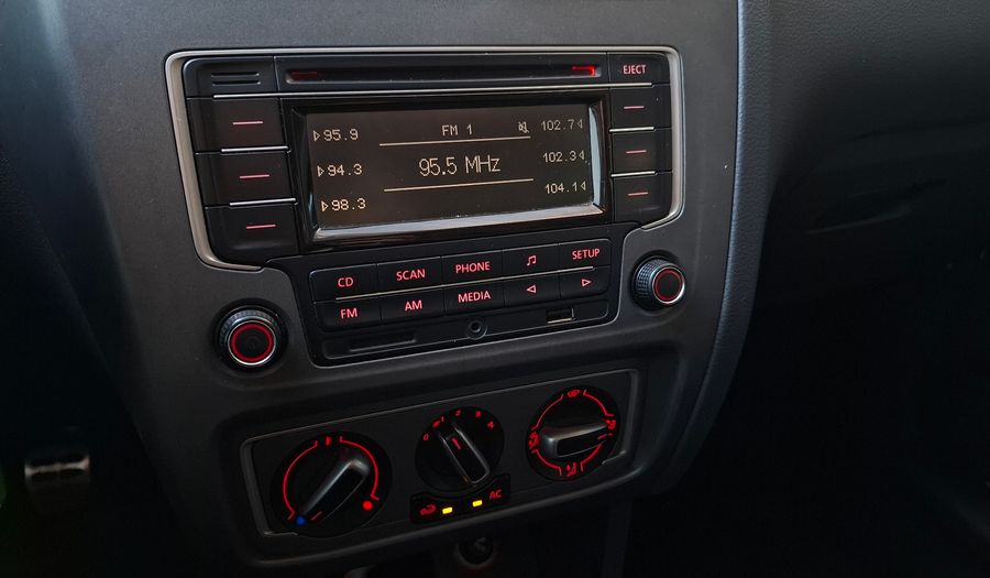Volkswagen Crossfox 1.6 HIGHLINE Hatchback 2014