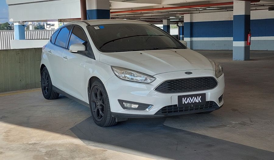 Ford Focus SE PLUS Hatchback 2017