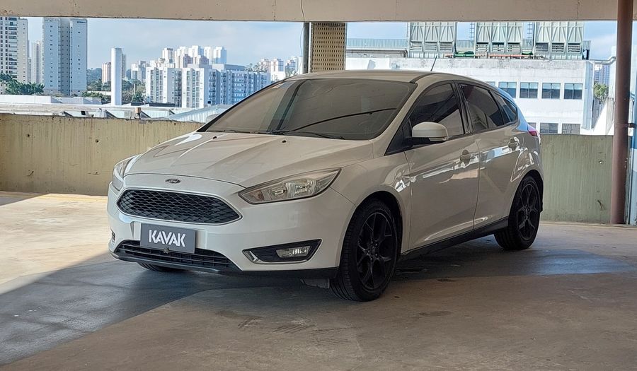 Ford Focus SE PLUS Hatchback 2017