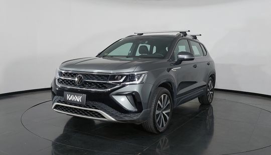 Volkswagen • Taos