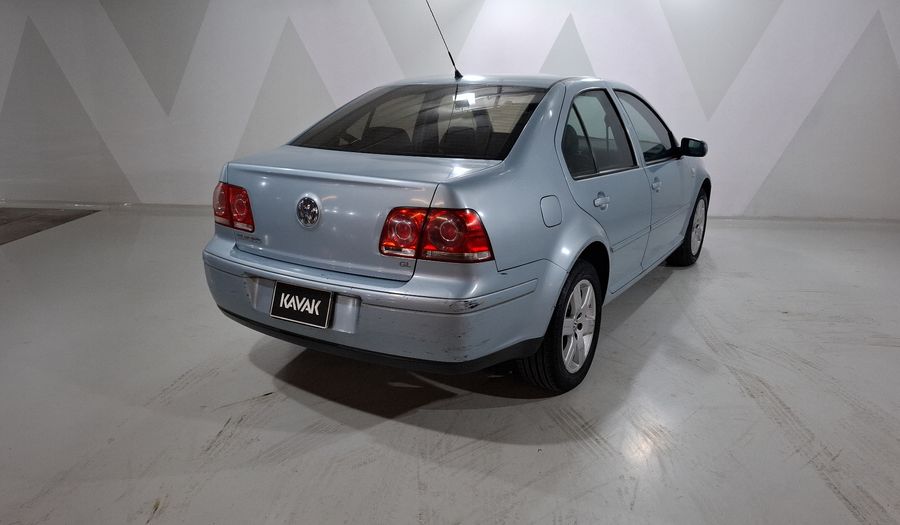 Volkswagen Jetta Clasico 2.0 GL MT Sedan 2011