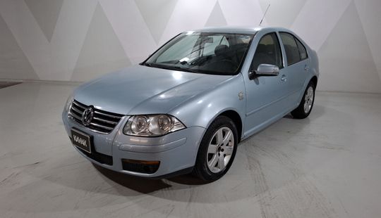 Volkswagen • Jetta Clasico