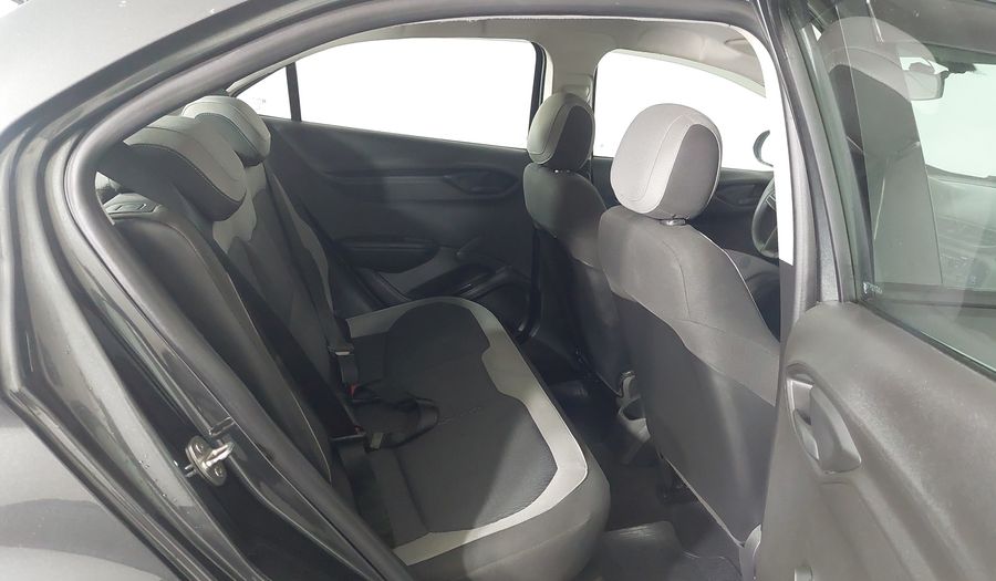 Chevrolet Onix MPFI LS Hatchback 2016