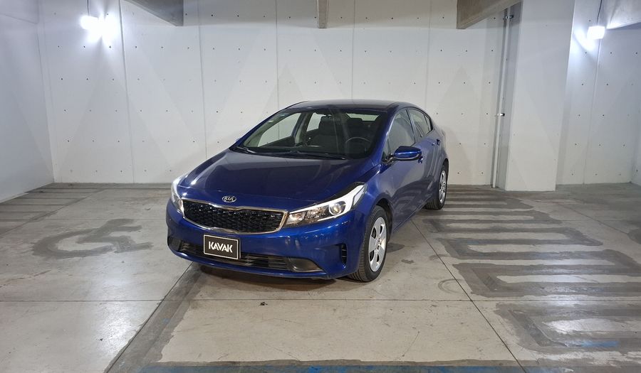 Kia Forte 2.0 L MT Sedan 2017