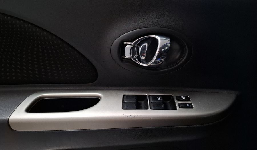 Nissan March 1.6 ADVANCE MT Hatchback 2015