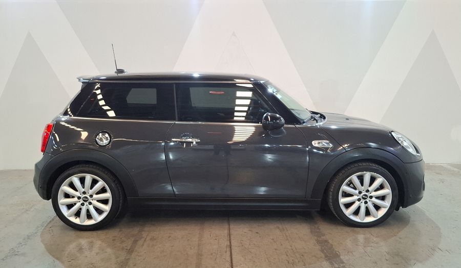 Mini Cooper S 2.0 COOPER CHILI AUTO Hatchback 2018