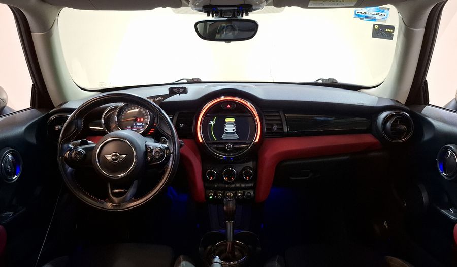 Mini Cooper S 2.0 COOPER CHILI AUTO Hatchback 2018