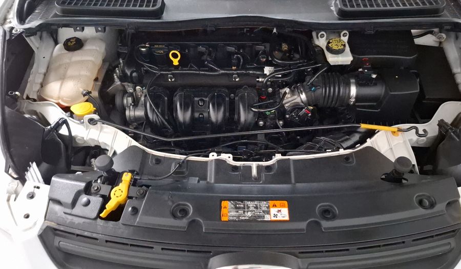 Ford Escape 2.5 S PLUS I4 AT Suv 2013