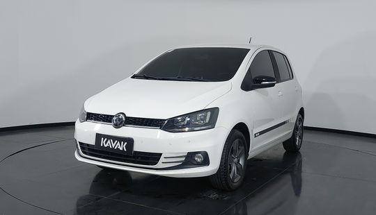 Volkswagen • Fox