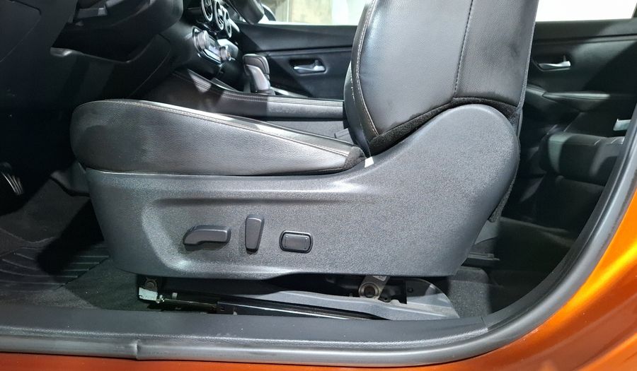 Nissan Sentra 2.0 EXCLUSIVE BITONO AUTO Sedan 2020