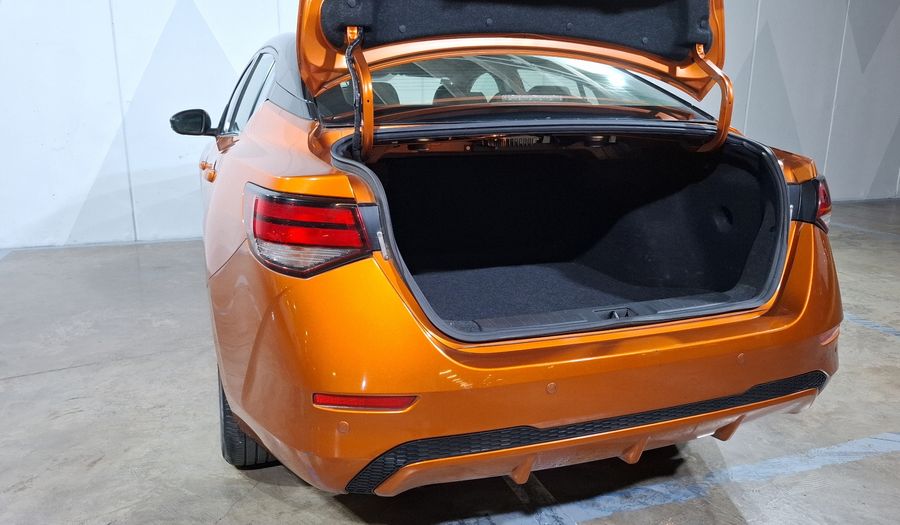 Nissan Sentra 2.0 EXCLUSIVE BITONO AUTO Sedan 2020