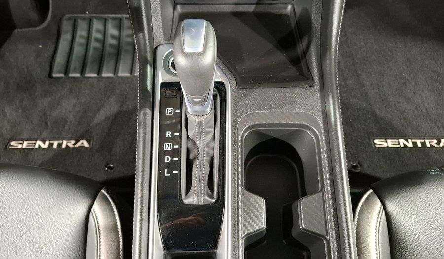 Nissan Sentra 2.0 EXCLUSIVE BITONO AUTO Sedan 2020