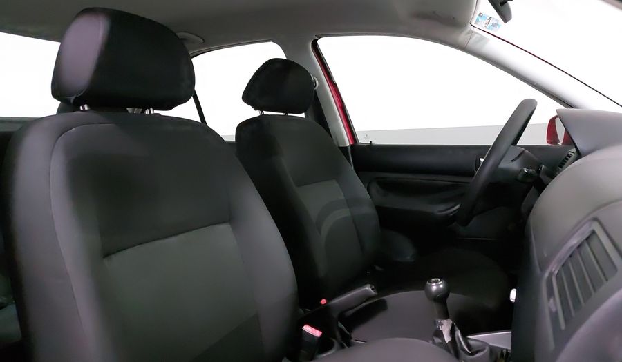 Volkswagen Jetta Clasico 2.0 CL MT Sedan 2013