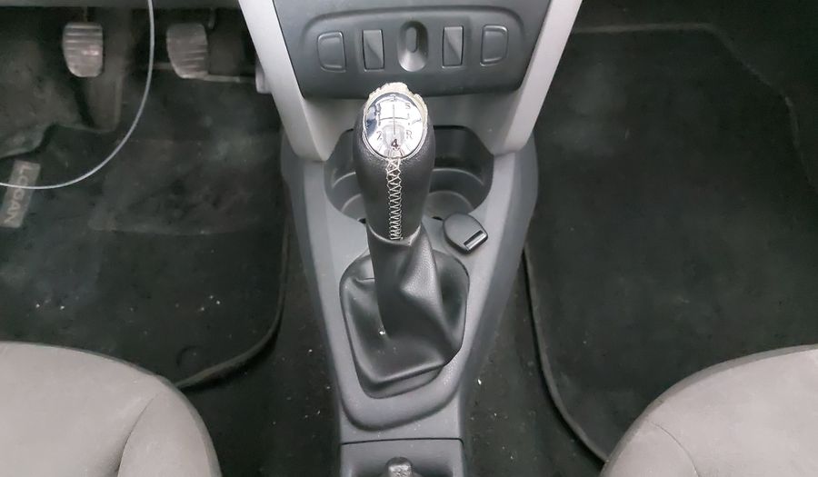 Renault Logan 1.6 EXPRESSION MT Sedan 2015