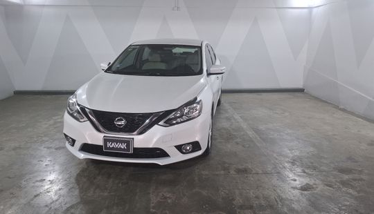 Nissan • Sentra