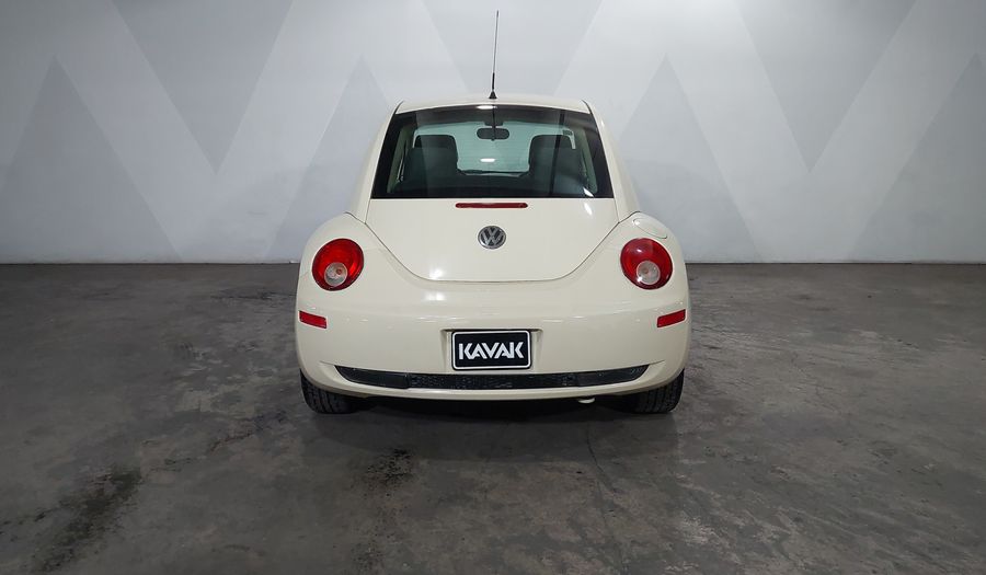 Volkswagen Beetle 2.0L GLS QUEMACOCOS MT Hatchback 2010
