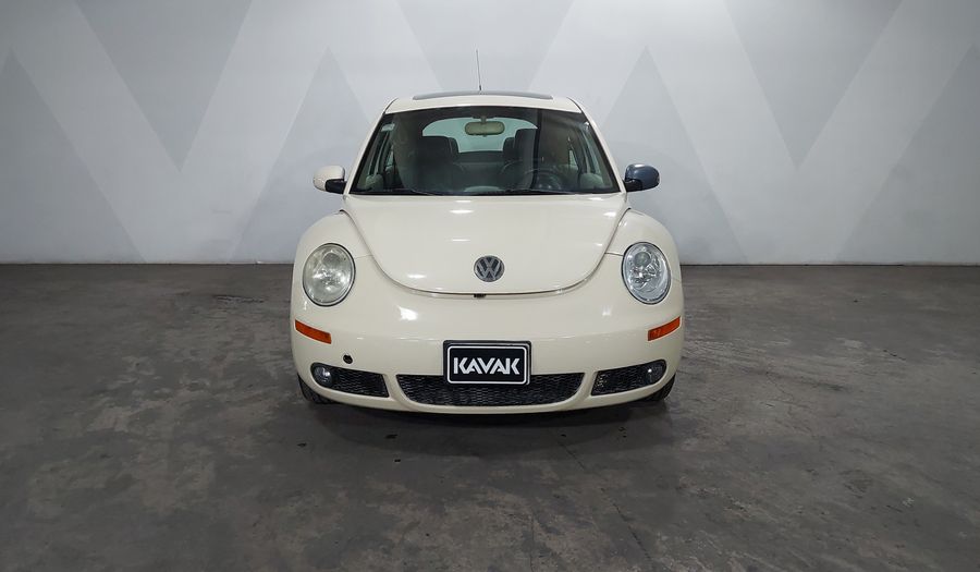Volkswagen Beetle 2.0L GLS QUEMACOCOS MT Hatchback 2010