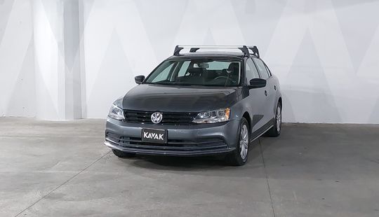 Volkswagen • Jetta
