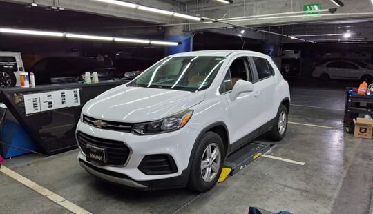 Chevrolet • Trax