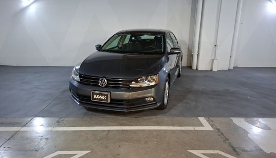 Volkswagen • Jetta