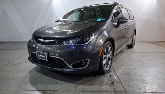 Chrysler • Pacifica