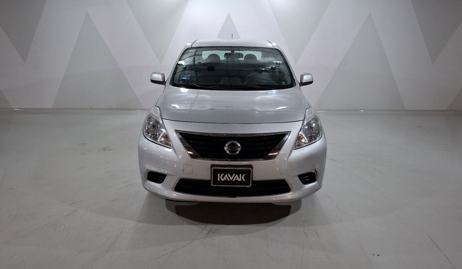 Nissan Versa 1.6 SENSE TA AC Sedan 2013