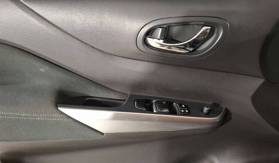 Nissan Frontier 2.5 LE AUTO Pickup 2021