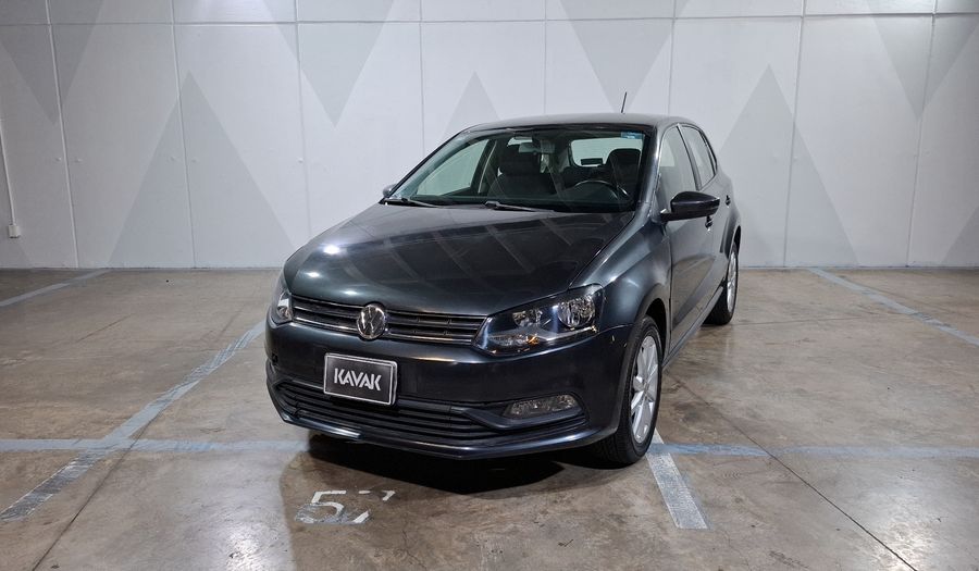 Volkswagen Polo 1.6 STARTLINE AUTO Hatchback 2020
